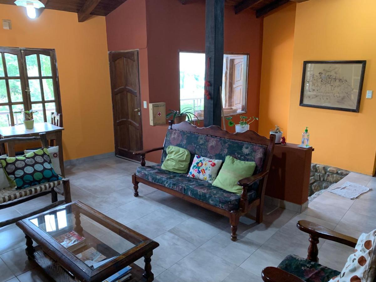 Hostal Casa De Piedra Humahuaca Exterior photo
